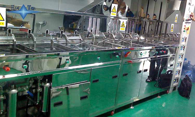 塑膠模具臟了怎么洗？用超聲波清洗機輕松搞定殘留物