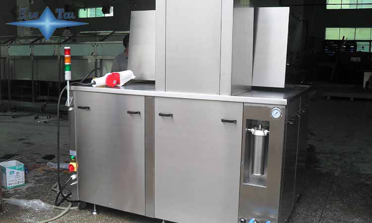 全自動(dòng)超聲波清洗機(jī)的工作原理（超聲波清洗設(shè)備使用中應(yīng)注意的細(xì)節(jié)）