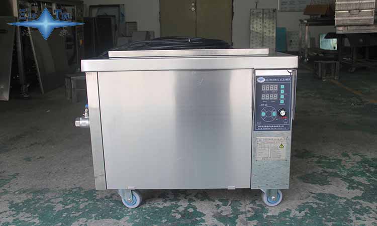 關于超聲波清洗機在網(wǎng)帶爐清洗中的應用 關于超聲波清洗機在網(wǎng)帶爐清洗中的應用