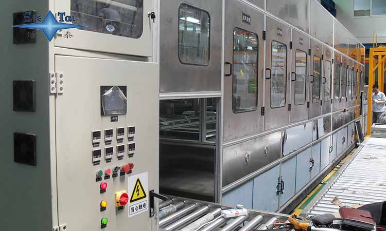 噴淋超聲波清洗機(jī)的系統(tǒng)組成_噴淋清洗設(shè)備的產(chǎn)品特點(diǎn)及應(yīng)用領(lǐng)域介紹