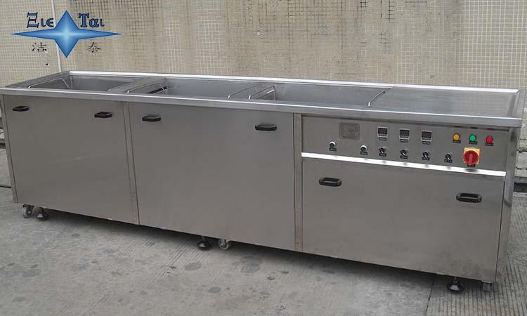 超聲波清洗機(jī)用的是什么水？對(duì)水量有要求嗎？