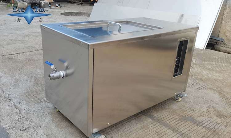 超聲波清洗機(jī)廠家如何正確的選擇 超聲波清洗機(jī)廠家如何正確的選擇