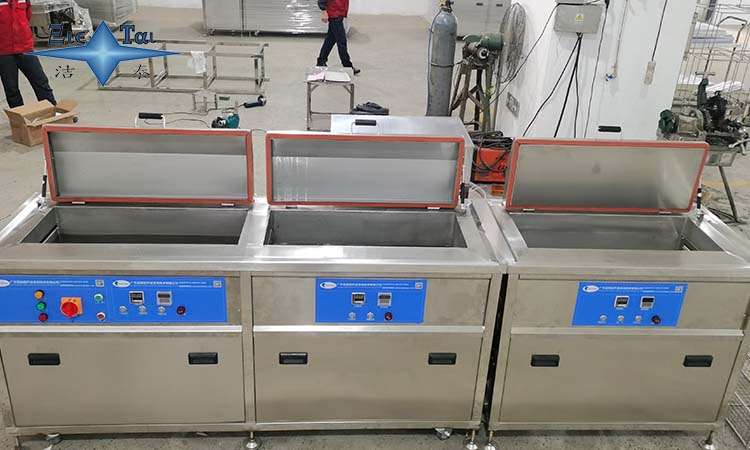 如何控制超聲波清洗機(jī)的清洗效果和清洗劑的可再生性？