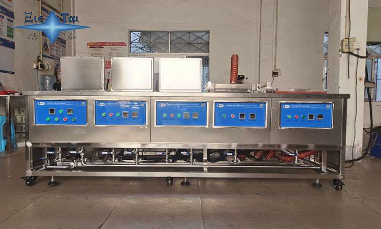 超聲波清洗機(jī)保障金屬冷藏設(shè)備的食品衛(wèi)生與質(zhì)量 超聲波清洗機(jī)保障金屬冷藏設(shè)備的食品衛(wèi)生與質(zhì)量