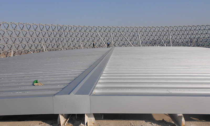 超聲波清洗機(jī)在金屬管道清洗中的關(guān)鍵作用與操作步驟 超聲波清洗機(jī)在金屬管道清洗中的關(guān)鍵作用與操作步驟