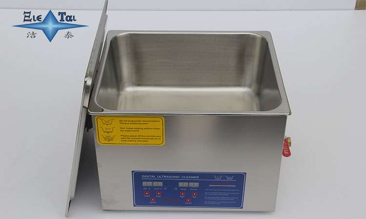 工業(yè)清洗新篇章:數(shù)字智能升級(jí)的超聲波清洗設(shè)備 工業(yè)清洗新篇章:數(shù)字智能升級(jí)的超聲波清洗設(shè)備