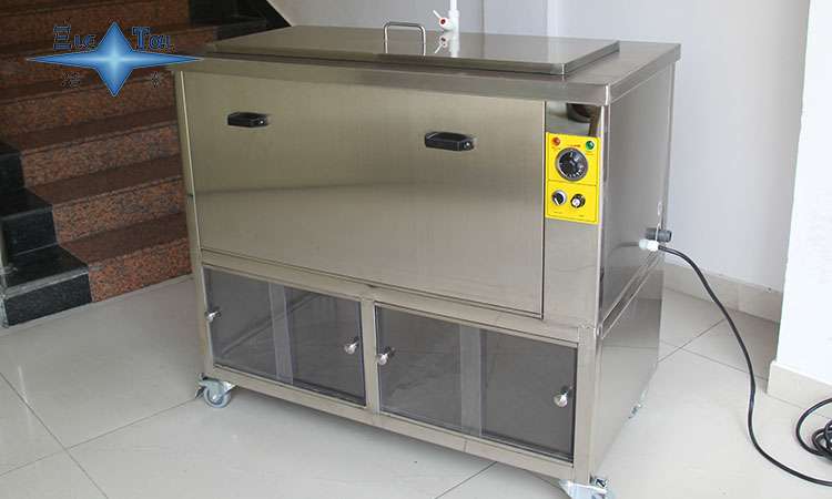 超聲波清洗機(jī):電子半導(dǎo)體清洗的新典范 超聲波清洗機(jī):電子半導(dǎo)體清洗的新典范