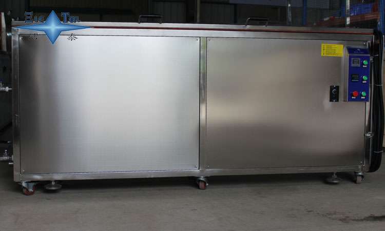 金店用超聲波清洗機(jī)選擇指南：價(jià)格、性能、規(guī)格綜合考量